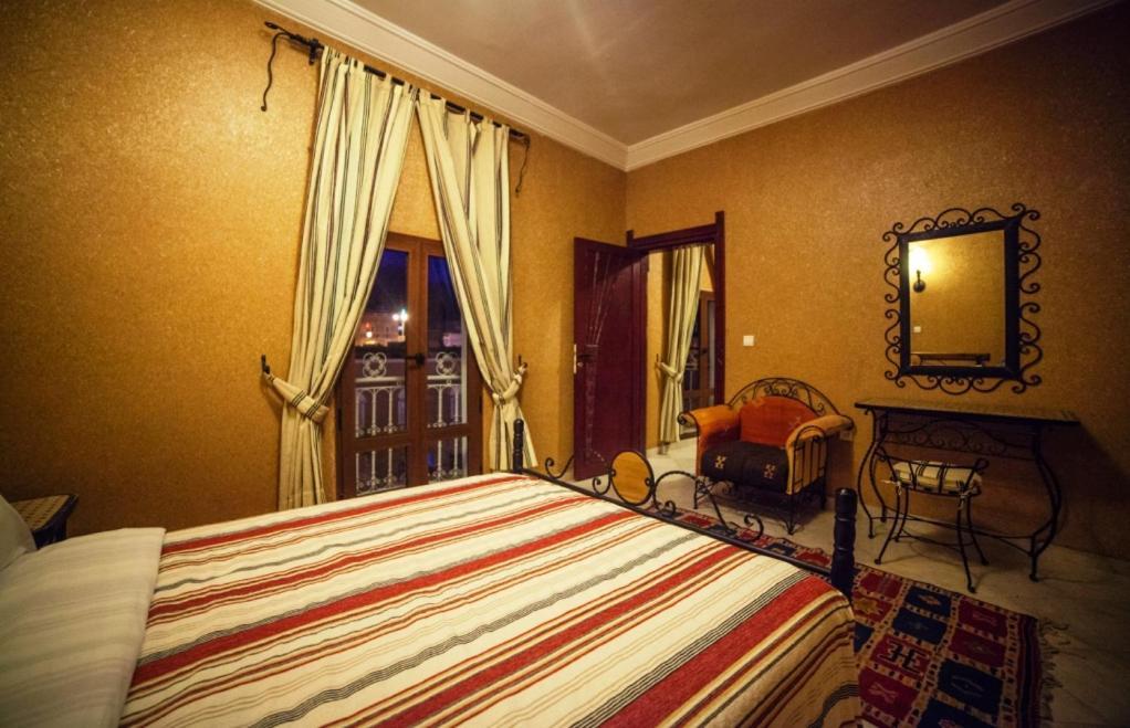 Hotel Salama Ste Sal- Ama Sud Sarl Au Тафраут Экстерьер фото